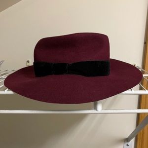 Reiss magenta wide brim hat